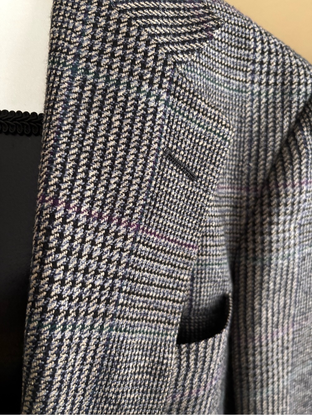 BARRISTER Jacket - Picture 6 of 13